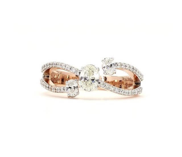 Diamond Ring 0.77 ct — Rings — Maison d'Éclat